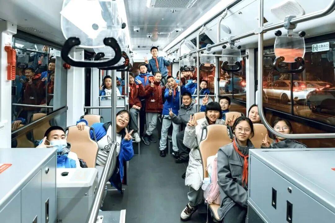 本站按公开材料组织页面